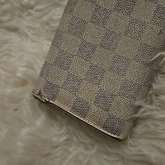 LOUIS VUITTON WALLET - Picture 8 of 8